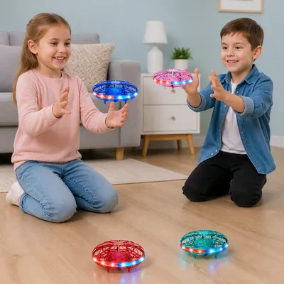 Летящ дрон НЛО с LED светлини и сензор за движение
