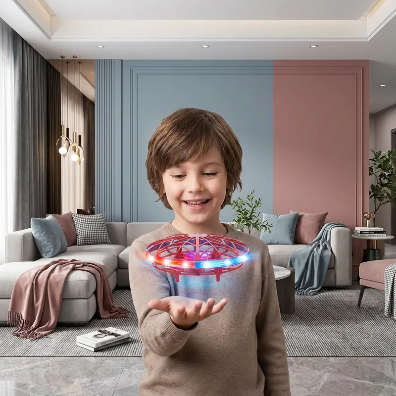 Летящ дрон НЛО с LED светлини и сензор за движение — снимка 2